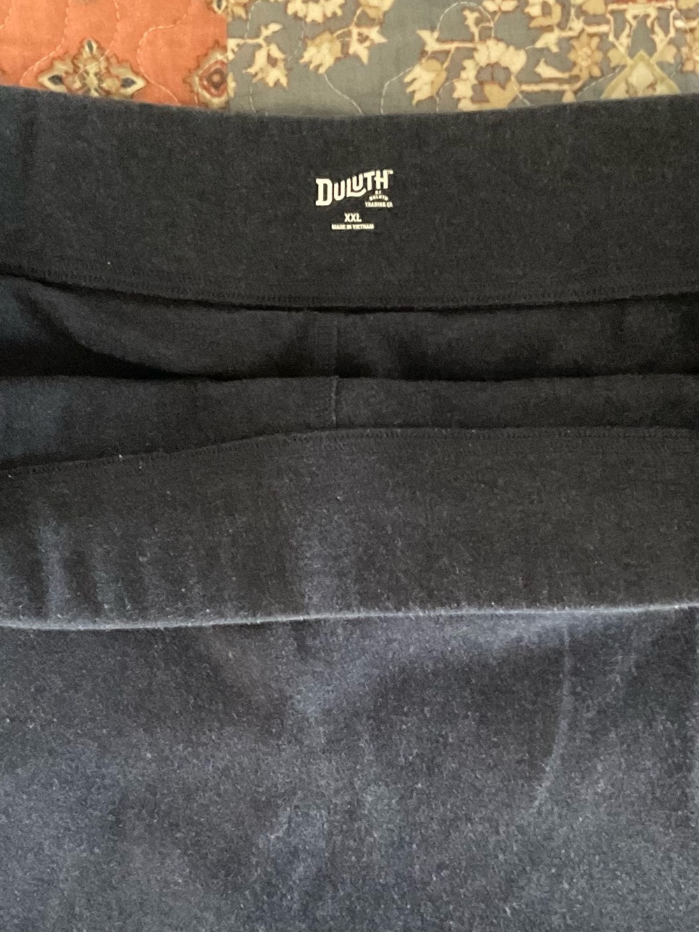 Duluth Trading Classic Navy Women's Knit Skort - 90% cotton, 10% spandex. - Picture 7 of 9